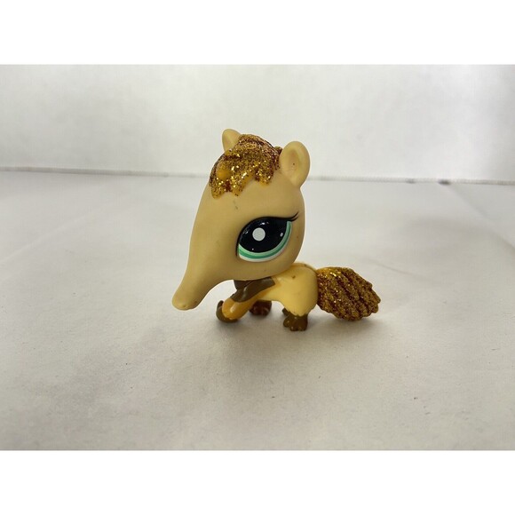 Littlest Pet Shop LPS 2133 Yellow Gold Glitter Sparkle Anteater Figure Hasbro - Picture 3 of 7